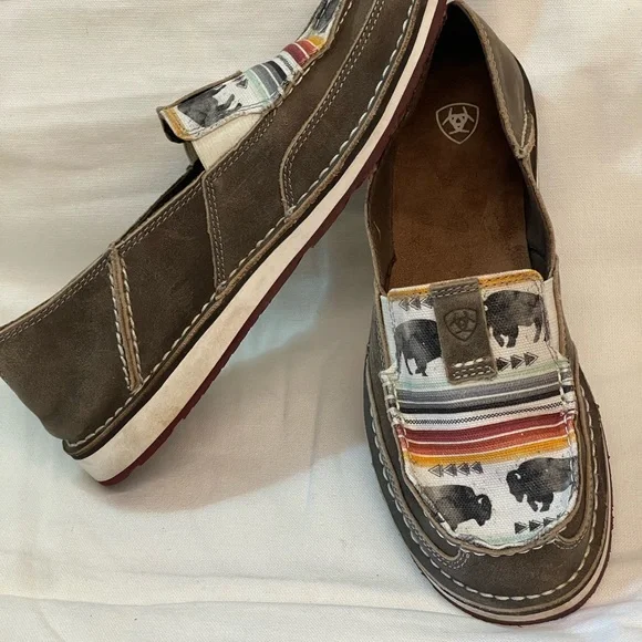 Ariat Cruiser Natural Taupe Buffalo Print Sz: 8.5 - Picture 3 of 8